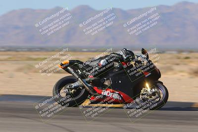 media/Nov-11-2023-SoCal Trackdays (Sat) [[efd63766ff]]/Turn 8 Set 1 (1030am)/